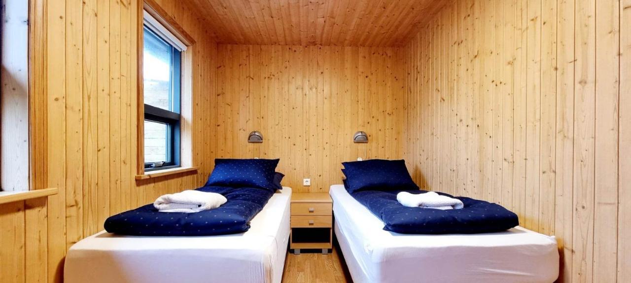 Dixon Cabin Nr. 7 / Dixon Sumarhus Nr. 7 @Kirkjubraut Talknafjordur Exterior foto